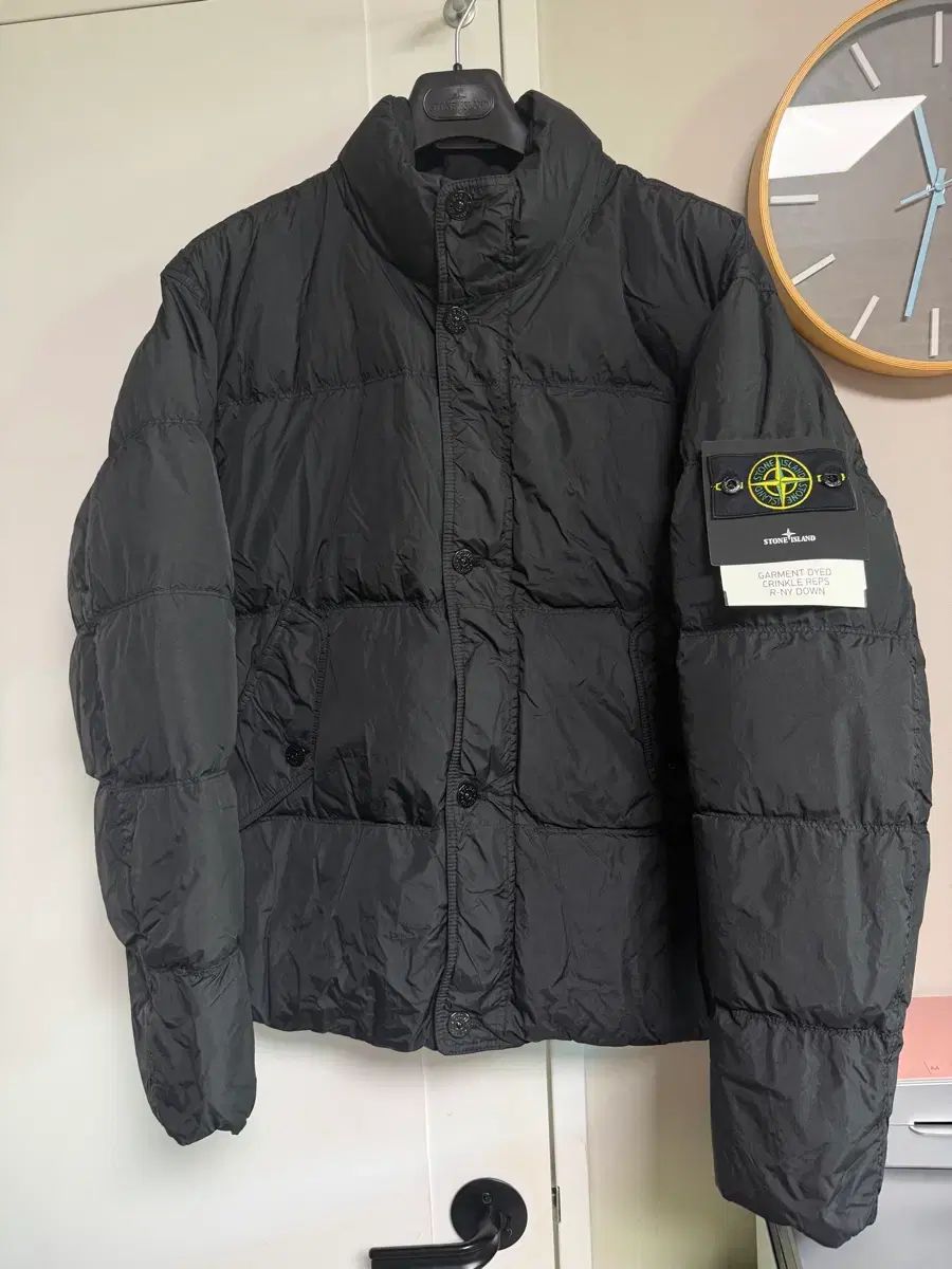 L ストーンアイランド 24 FW ブラック クリンクルレップス フードなし ダウン