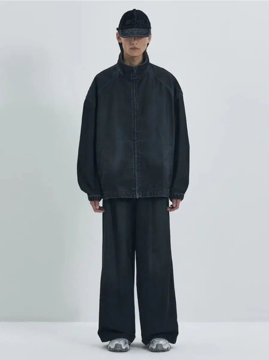 50 48 25 FW Juun J ジュンジェイ ツアーベルベットライク セットアップ