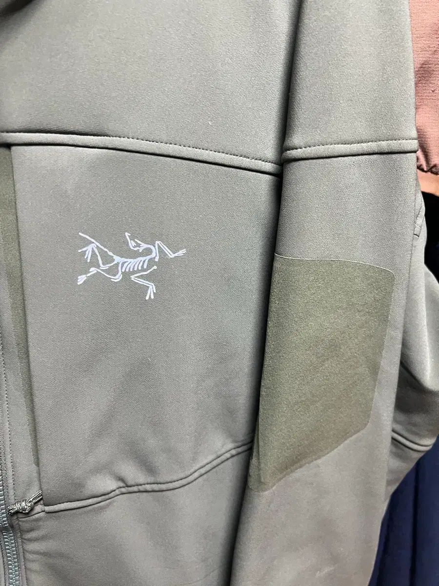 アークテリクス GAMMA MX ジャケット フードなし カーキ グリーン XL