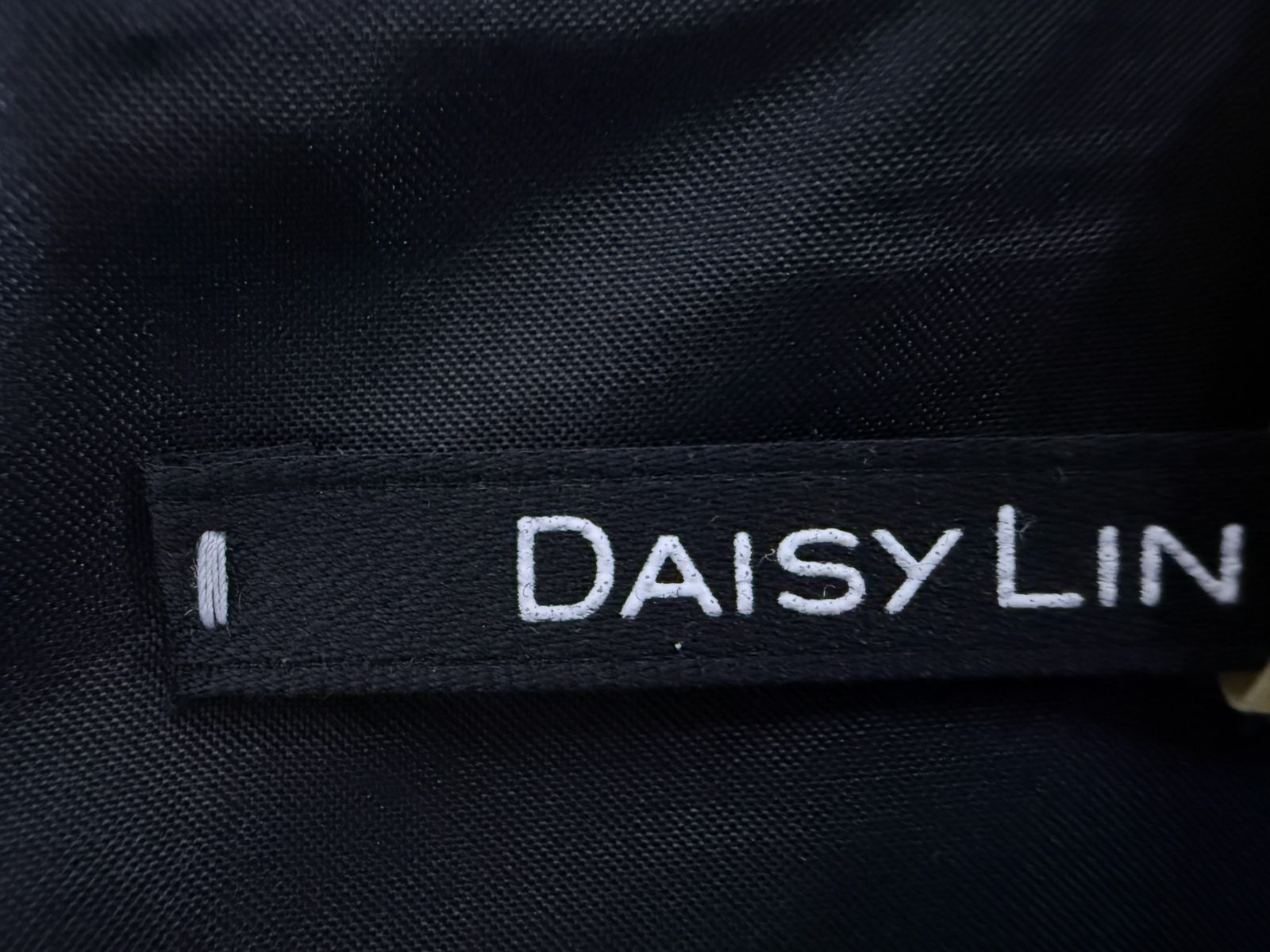 新品同様DAISY LIN FOXEY/フォクシー デイジートラベルスリム 40