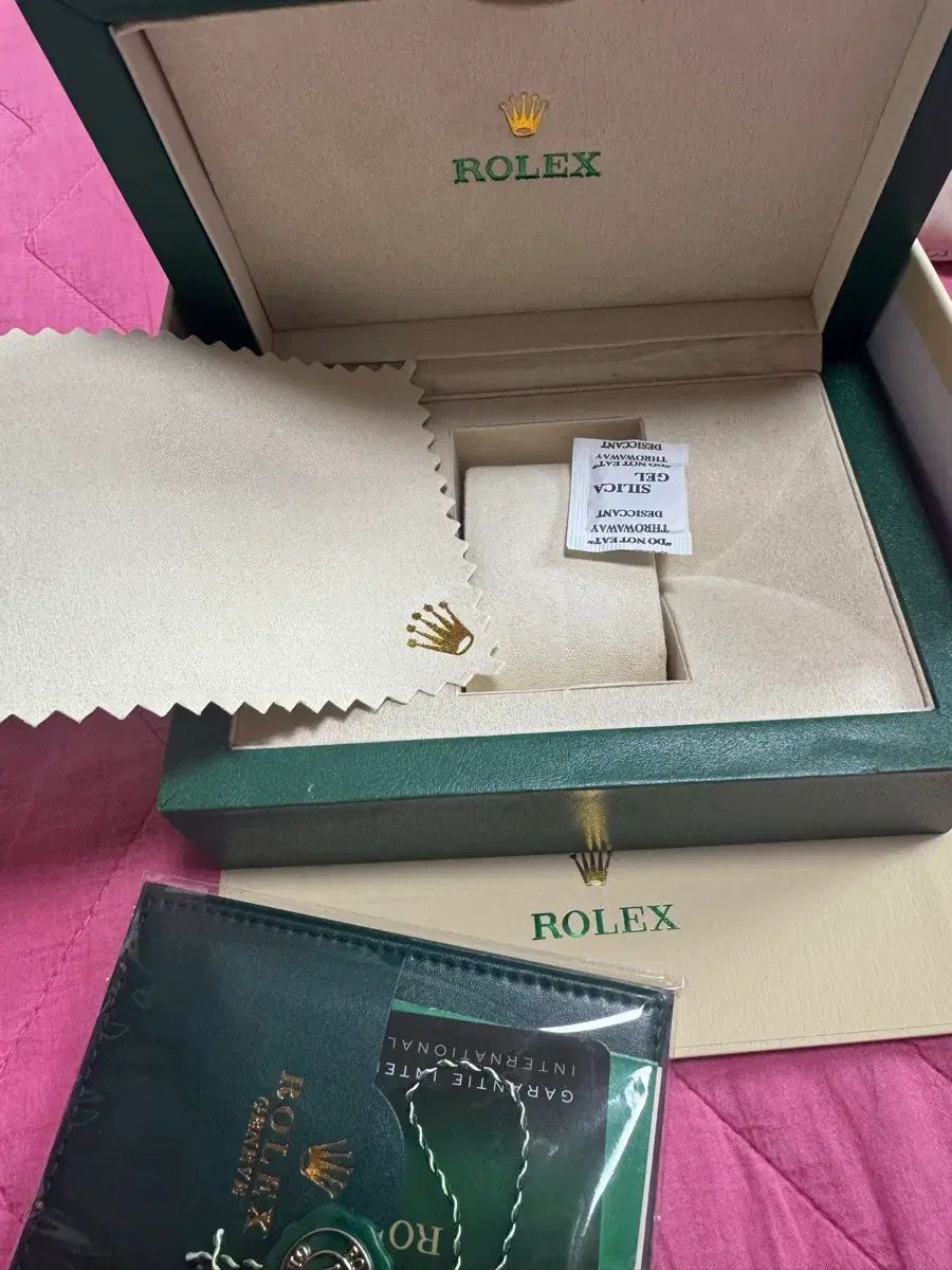 ROLEX ロレックス 時計 ケース 収ボックス 新品 - メルカリ