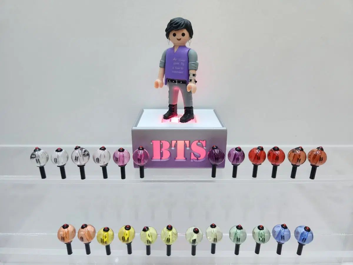 プレイモービル BTS + ARMY 照明が灯る小さなステージ