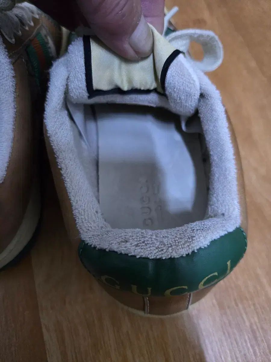  グッチ GG ロゴ スニーカー ブラウン グリーン フラットシューズ バレエシューズ パンプス