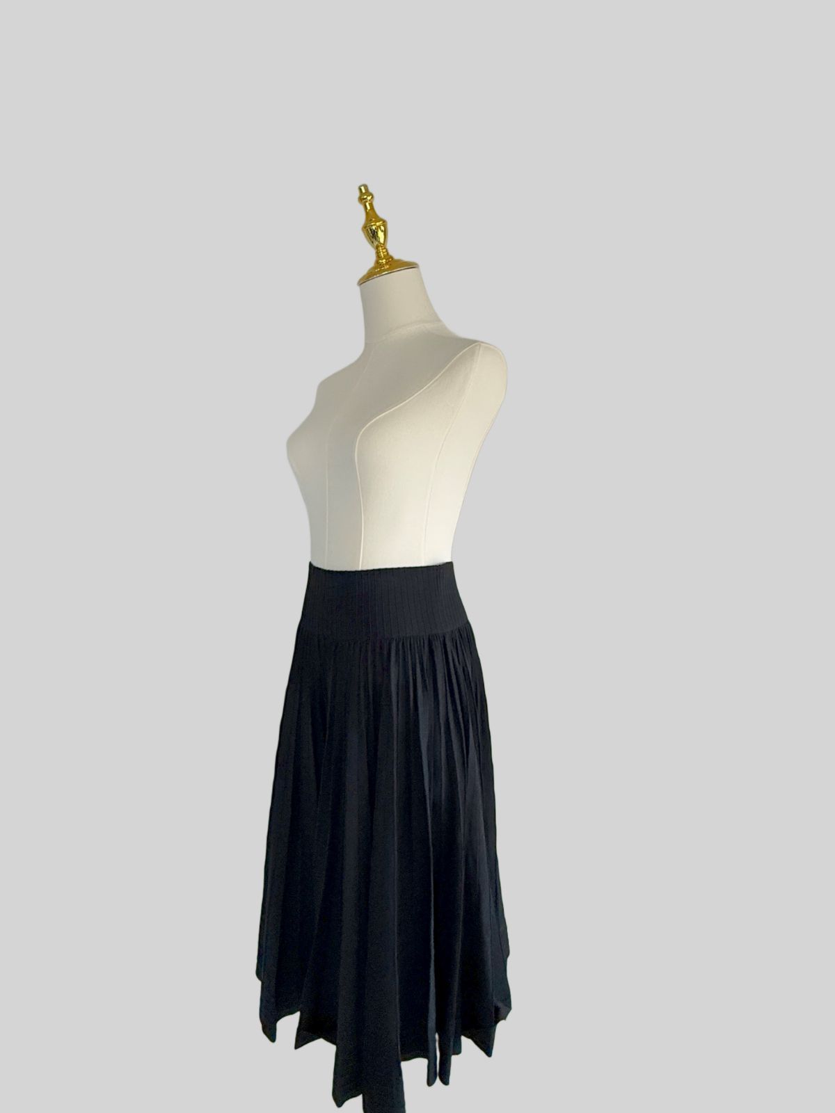 美品 Foxey フォクシー　フレアスカート　ニットスカート　ブラック　38 極美品'22年商品 FOXEY/フォクシーブティックKnit Skirt(Stream