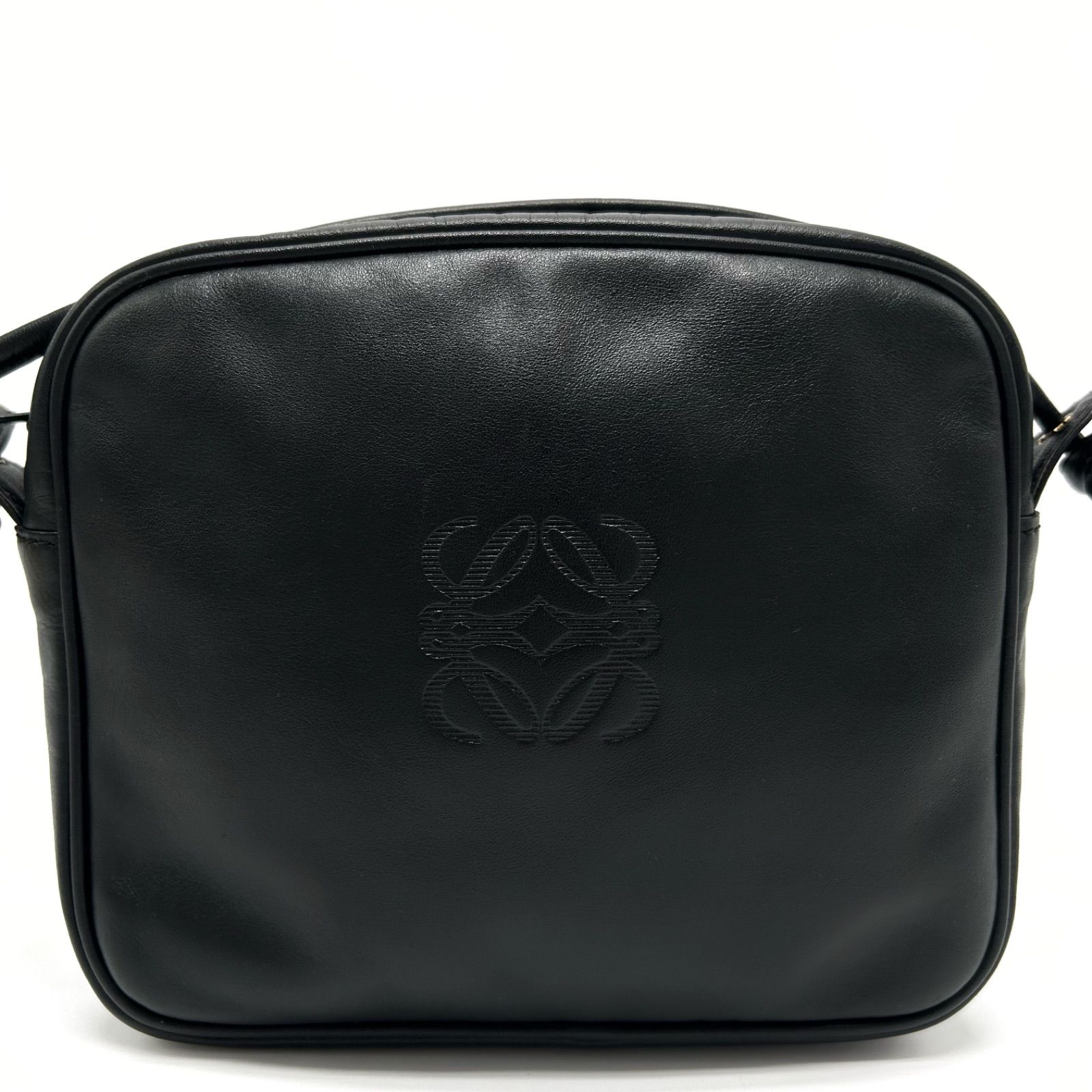 美品 LOEWE ロエベ アナグラム ショルダーバッグ 肩掛け 斜めがけ ロゴ