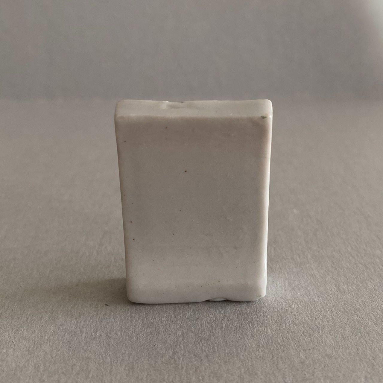 ケーキを運ぶ女性のフェーブ ※欠けあり／Hachette 1995／フランス雑貨