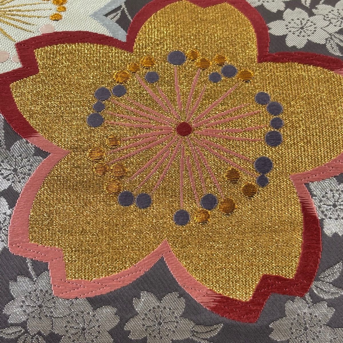 美品】 袋帯 秀品 振袖向き 鈴乃屋 桜 箔 金糸 灰紫 全通 正絹 【中古