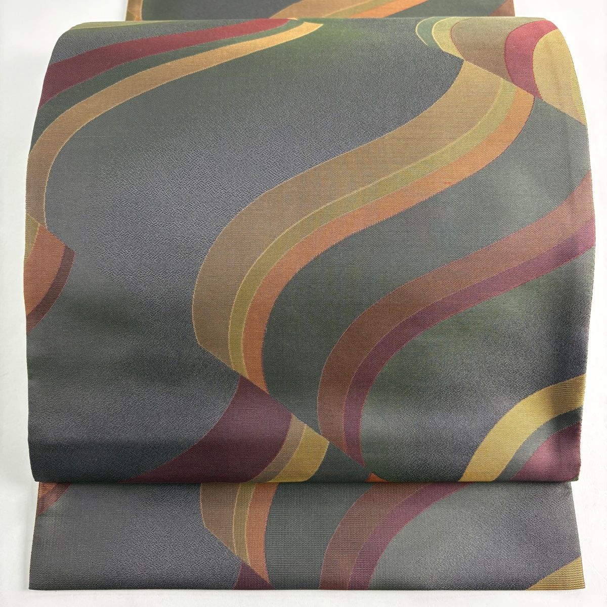 袋帯 秀品 幾何学模様 よろけ縞 深緑 全通 正絹