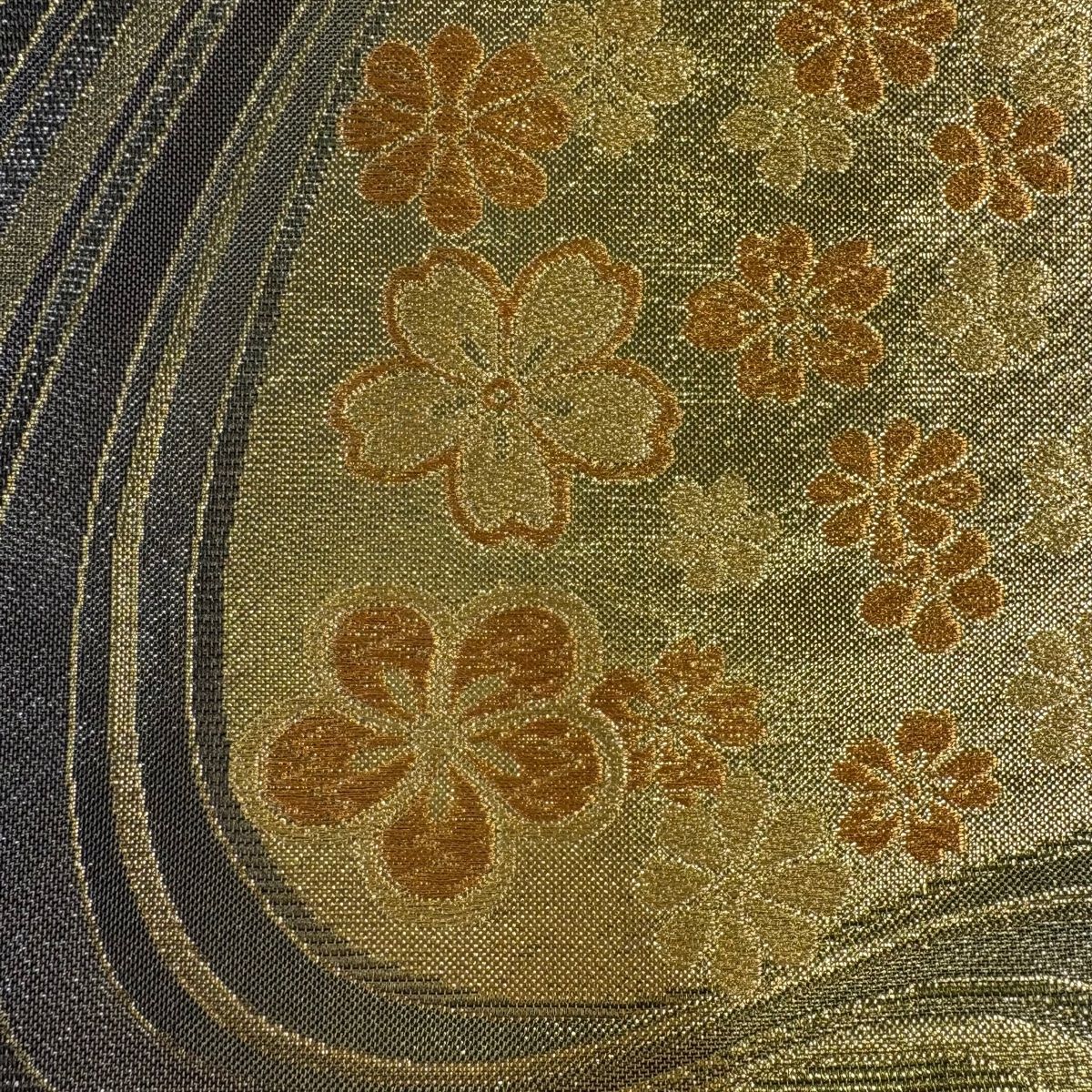 袋帯 秀品 桜 流水 箔 ぼかし 金色 六通 正絹