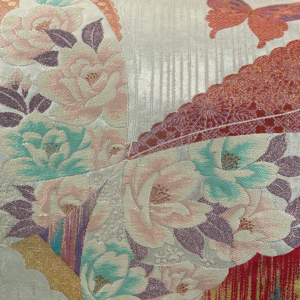 袋帯 秀品 草花 蝶 刺繍 箔 銀色 六通 正絹