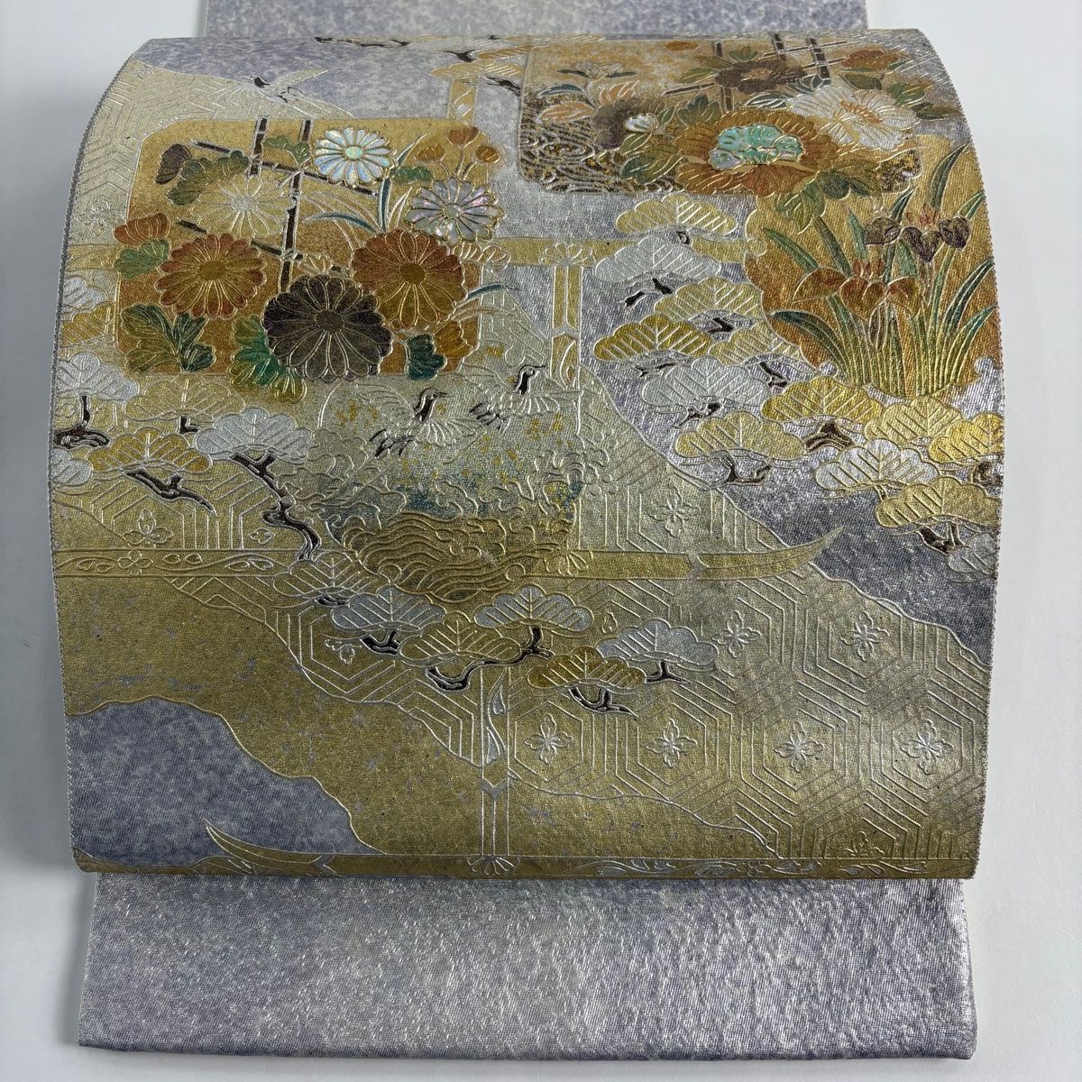 袋帯 秀品 松 花鳥 金銀彩 銀糸 銀色 お太鼓柄 正絹 【中古】 - メルカリ