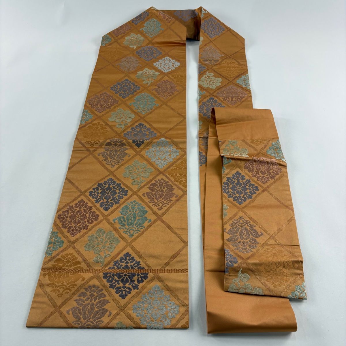 名古屋帯 秀品 華文 鶏頭 箔 オレンジ 正絹 【中古】 - メルカリ