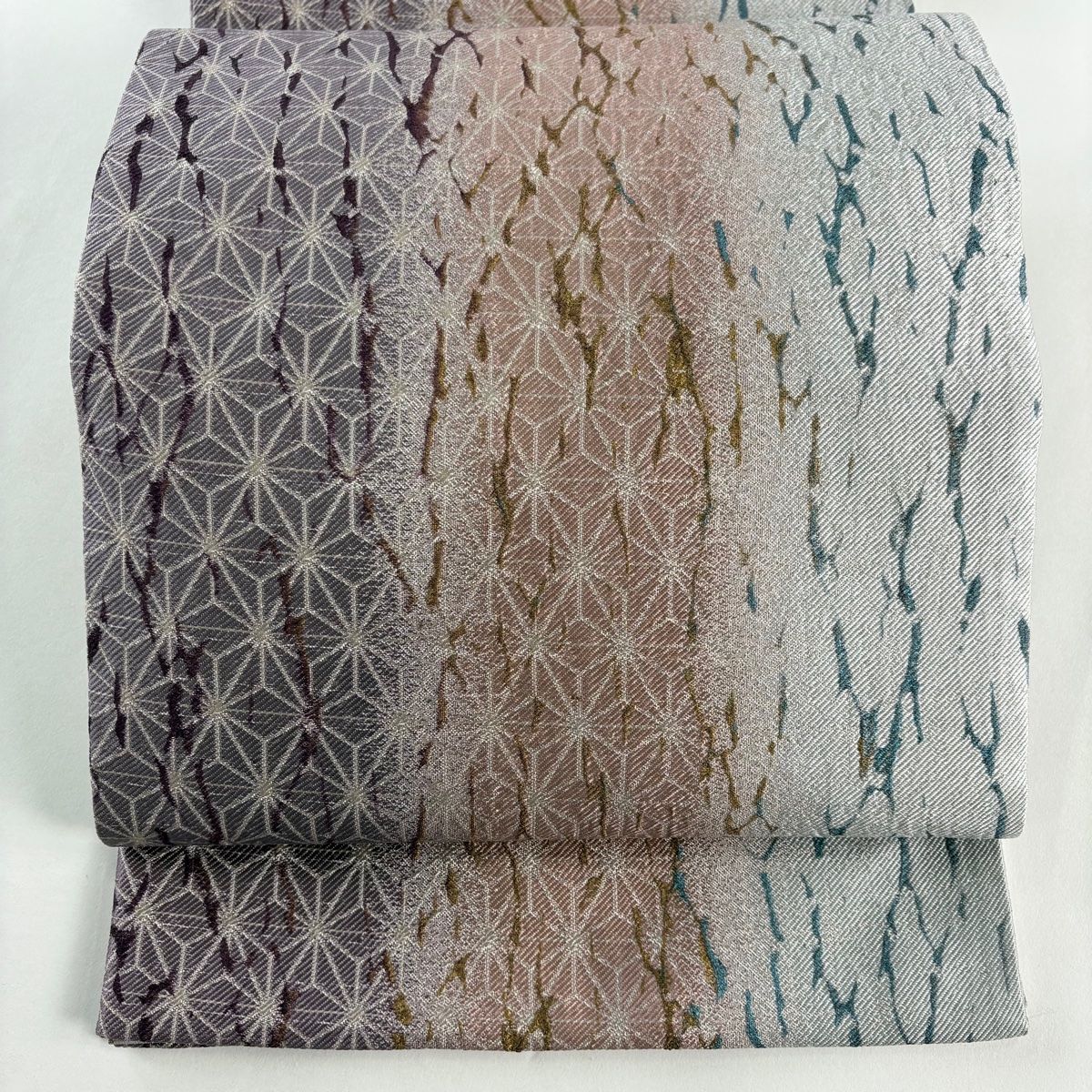 袋帯 秀品 麻の葉 幾何学模様 金彩 薄紫 全通 正絹