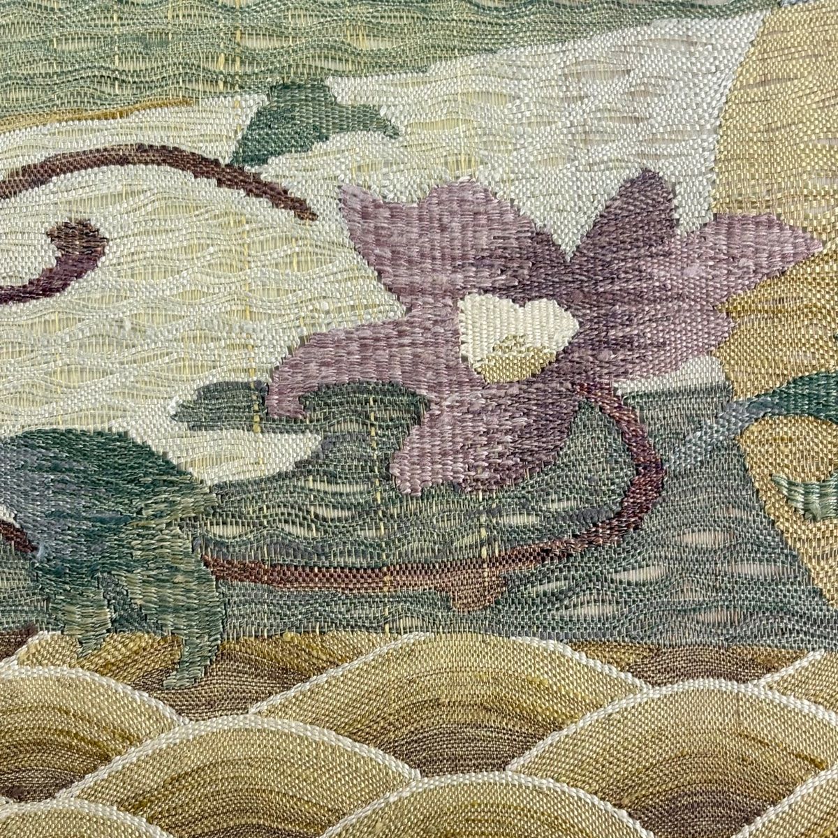 袋帯 秀品 草花 青海波 ベージュ お太鼓柄 正絹