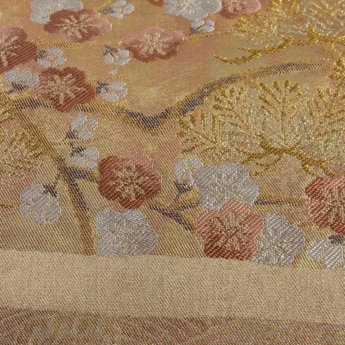 袋帯 秀品 関西仕立て 枝梅 菊 金糸 箔 オレンジ 六通 正絹