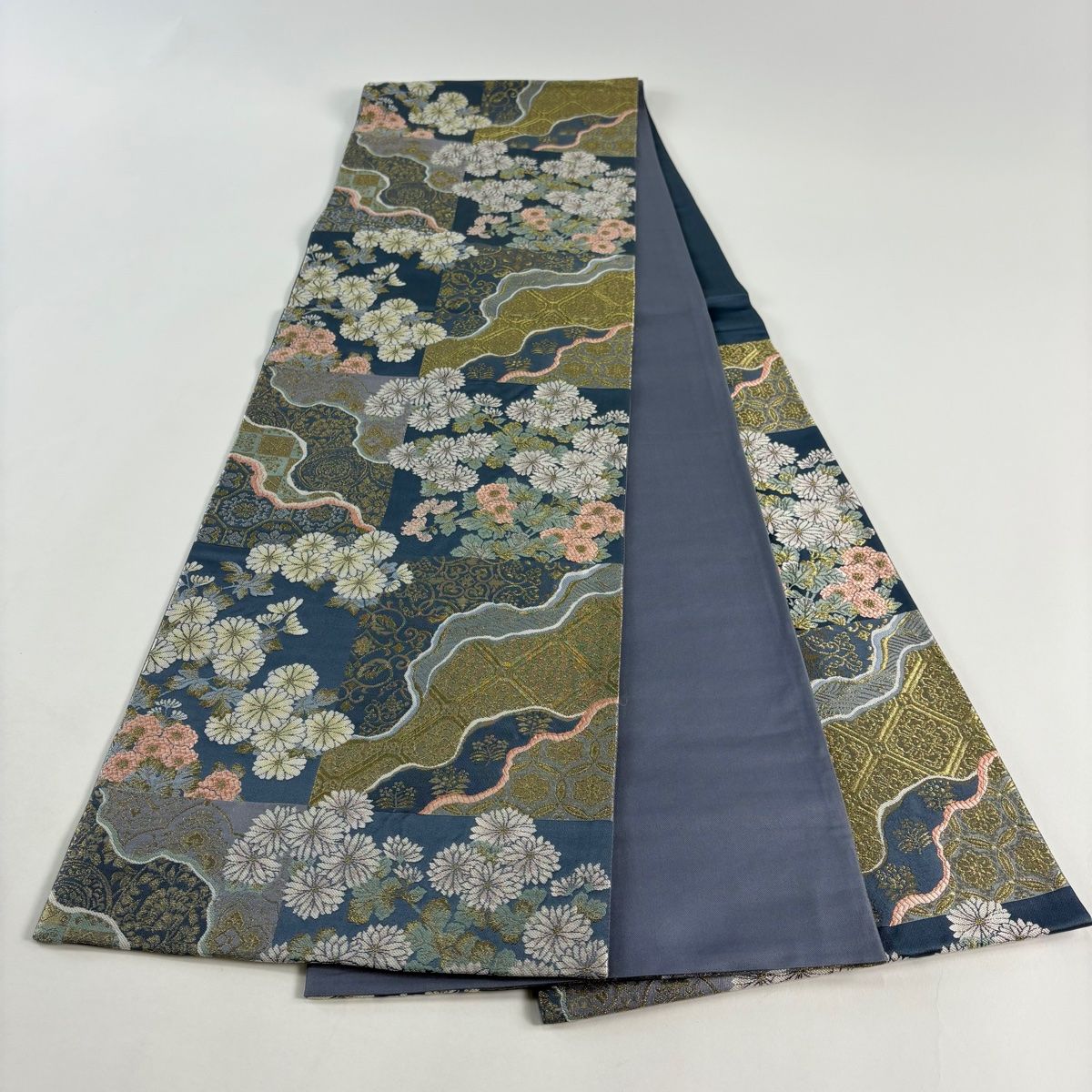 袋帯 秀品 菊 蜀江華文 金銀糸 箔 紺色 六通 正絹 【中古】 - メルカリ