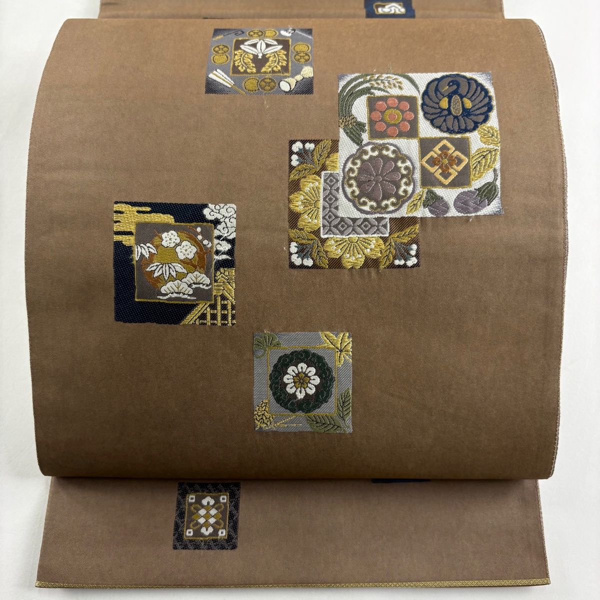 袋帯 秀品 花鳥 松竹梅 金糸 刺繍 茶色 お太鼓柄 正絹