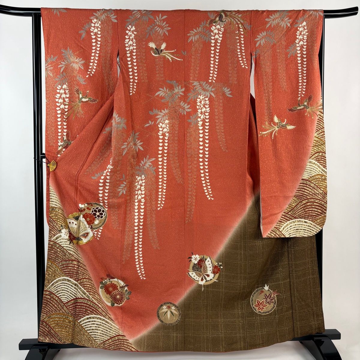 振袖 身丈161 cm 裄丈64 5 M 袷 蝶 草花 金通し 金彩 サーモンピンク 正絹