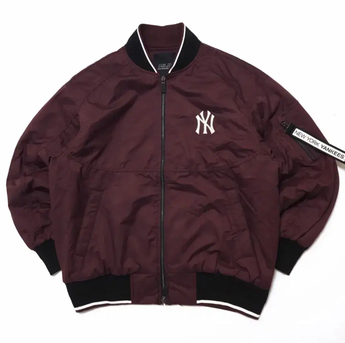 MLB ニューヨーク・ヤンキース マルーン スタジアム スタジャン - メルカリ