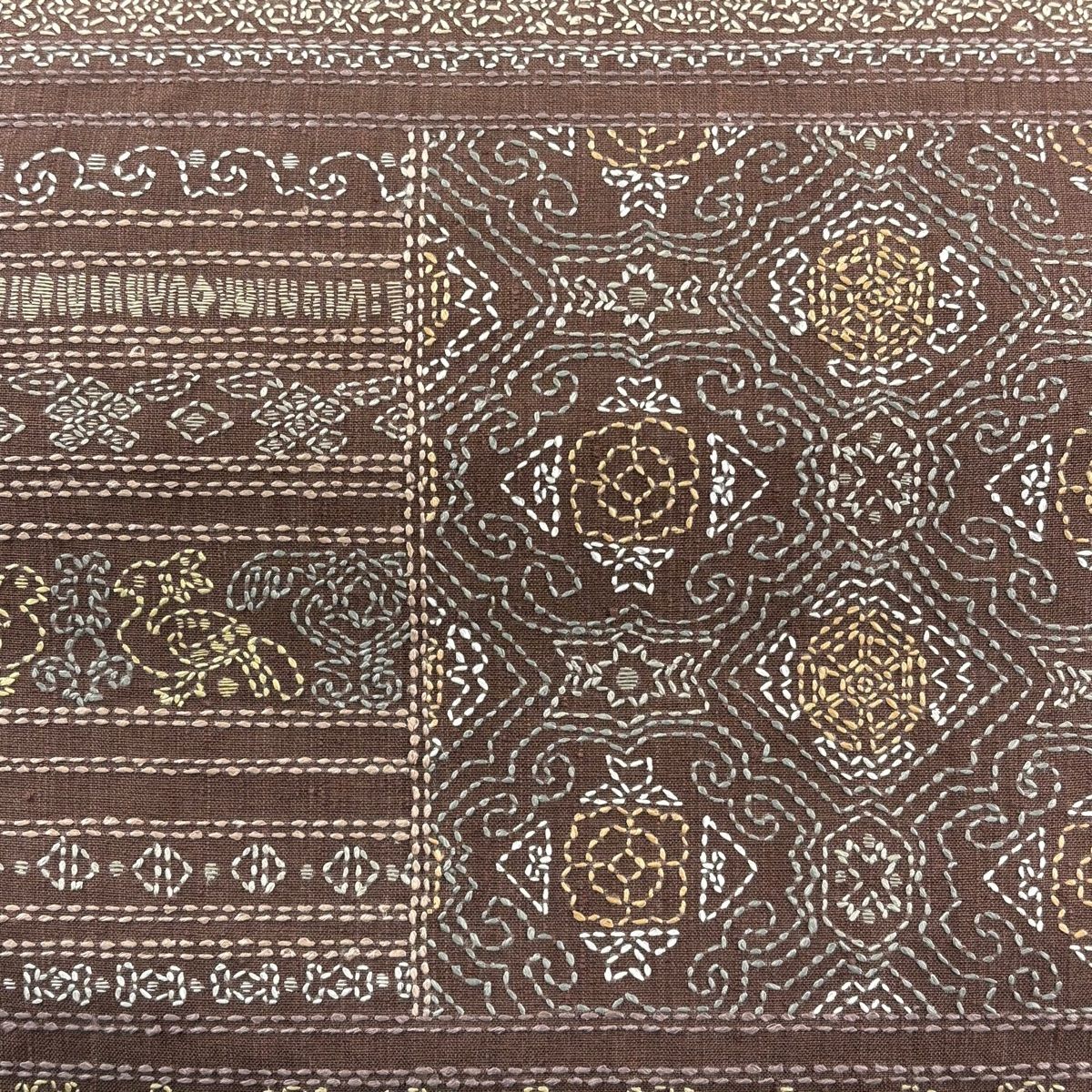 袋帯 華文 花鳥 刺繍 小豆色 六通 正絹