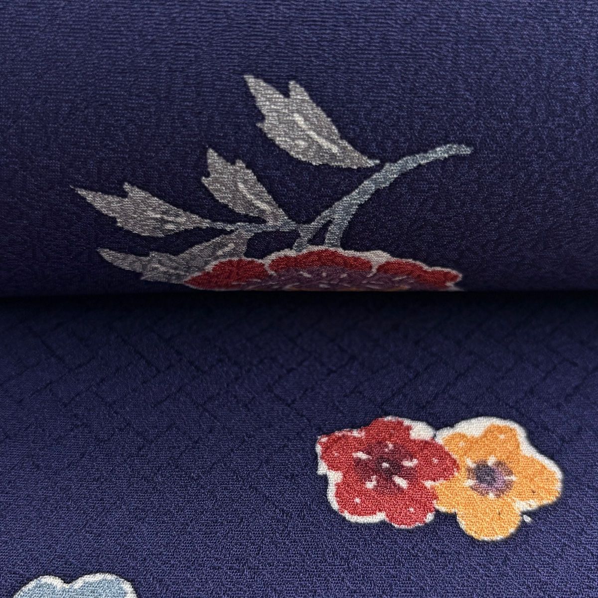 反物 秀品 小紋 草花 梅 濃紫 正絹 【中古】 - メルカリ