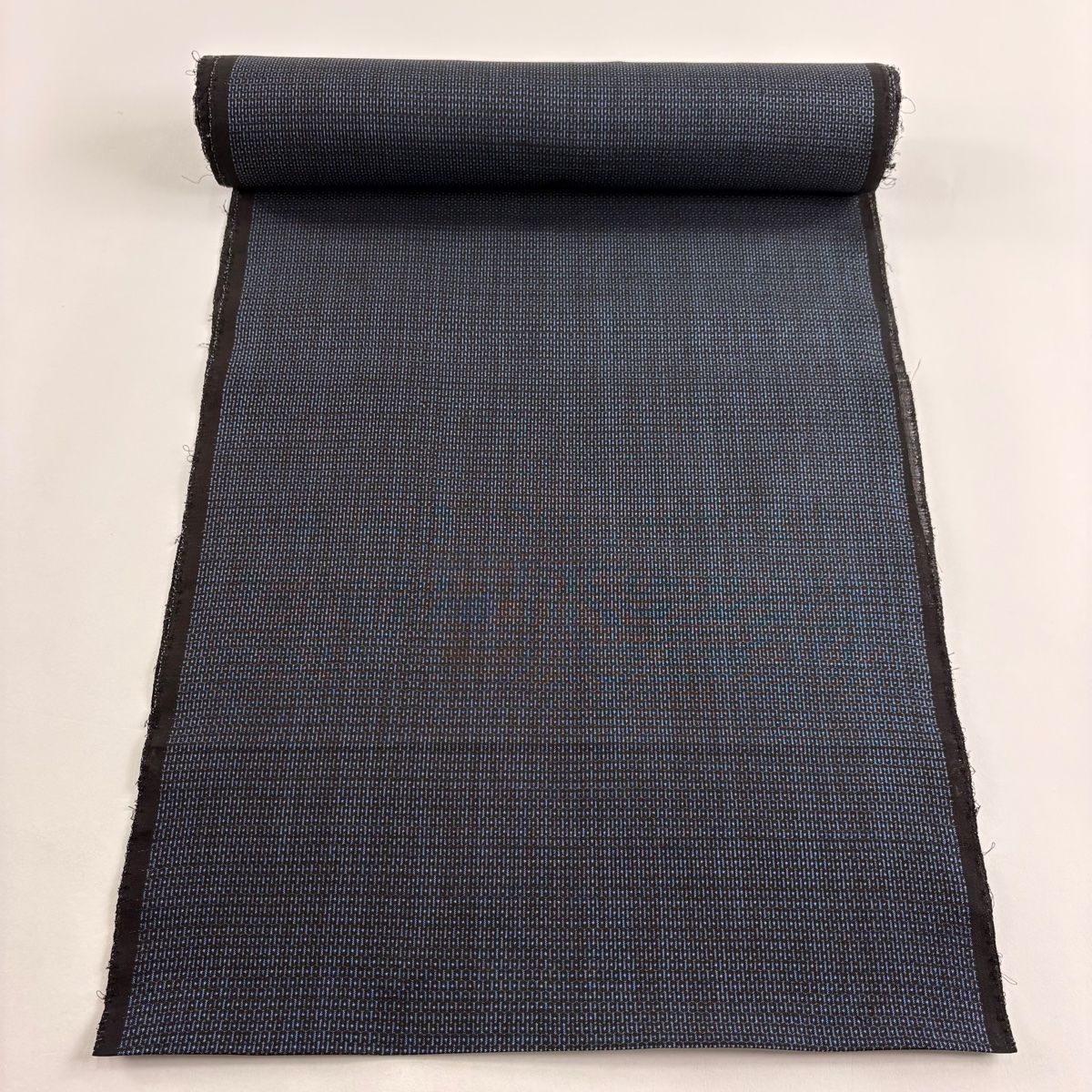 反物 秀品 大島紬 夏大島 薄物 証紙 亀甲絣 紺色 正絹