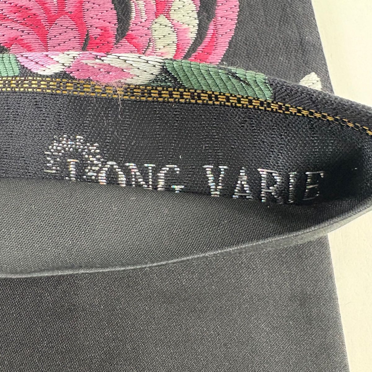 袋帯 秀品 乱菊 桜 刺繍 黒 六通 正絹 【中古】 - メルカリ