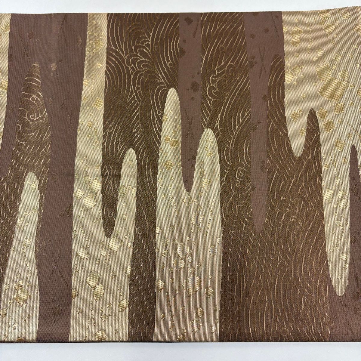 袋帯 秀品 川島織物 落款 関西仕立て 霞 波 金糸 箔 焦茶色 六通 正絹