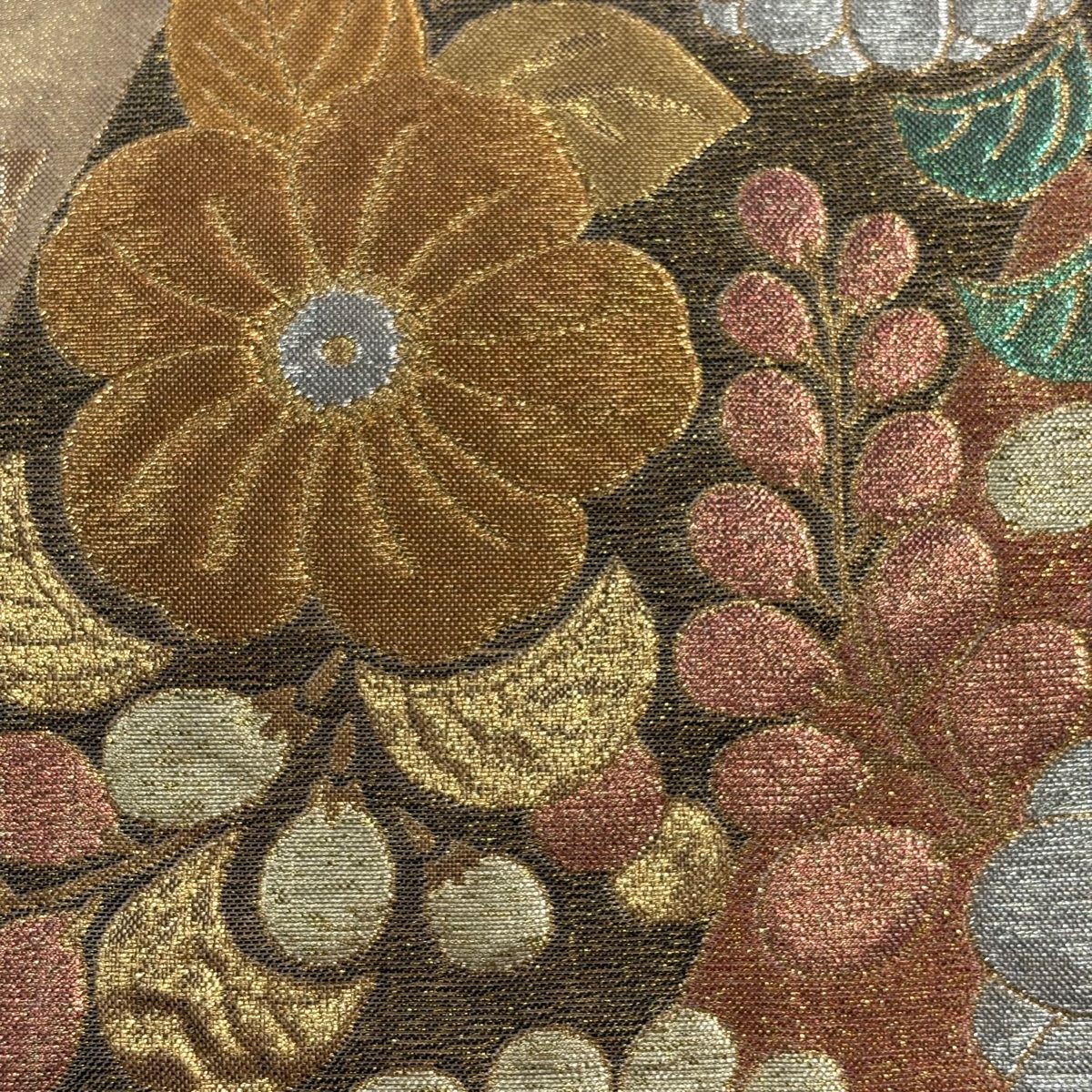 袋帯 秀品 振袖向き 辻が花柄 松皮菱 箔 金銀糸 金色 六通 正絹 【中古