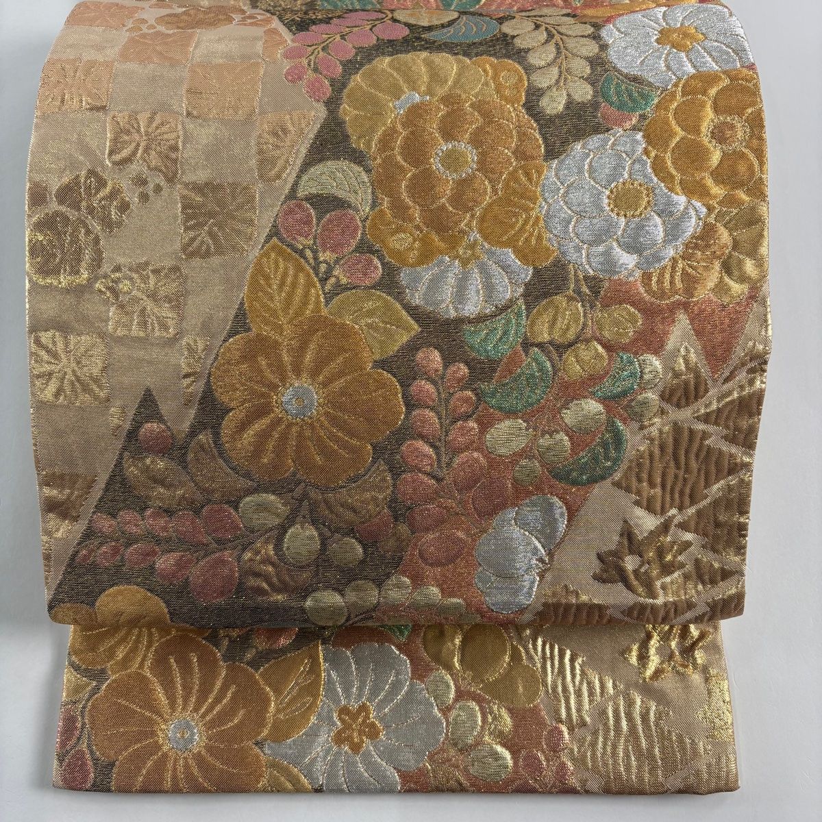 袋帯 秀品 振袖向き 辻が花柄 松皮菱 箔 金銀糸 金色 六通 正絹 【中古