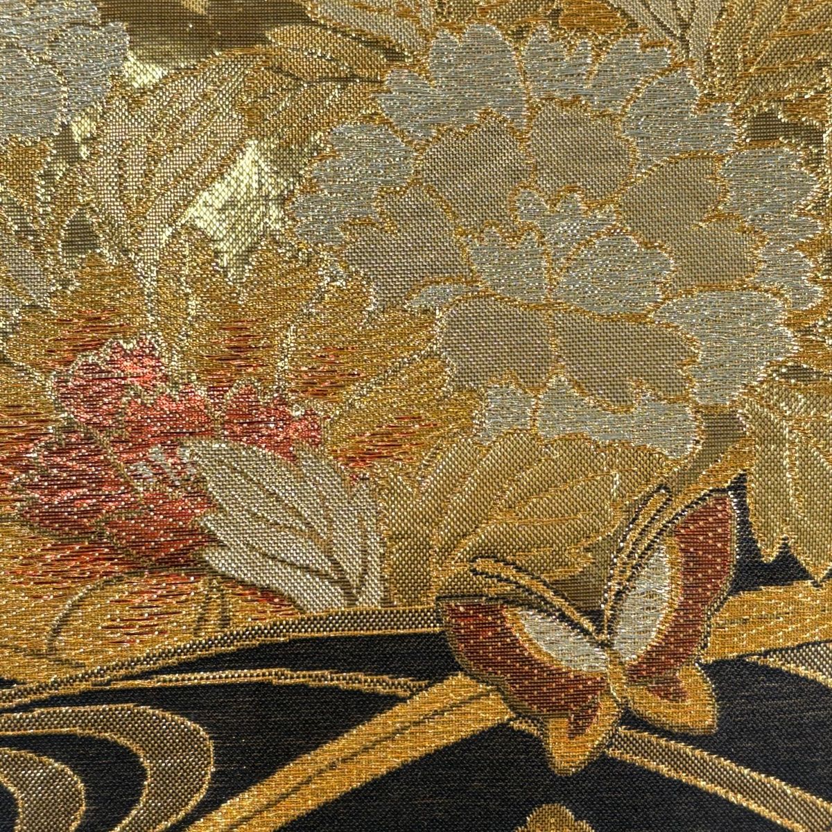 袋帯 秀品 牡丹 蝶 金銀糸 箔 黒 六通 正絹 【中古】 - メルカリ