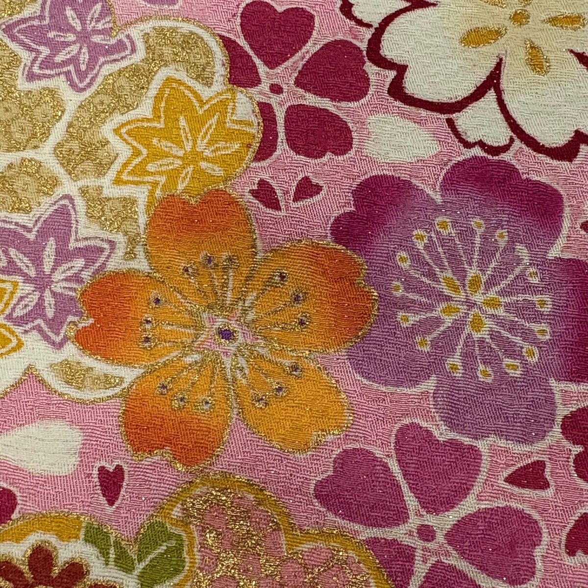  振袖 身丈171 cm 裄丈68 5 L 袷 桜 花びら 金彩 金通し クリーム 正絹 秀品 振袖 着物