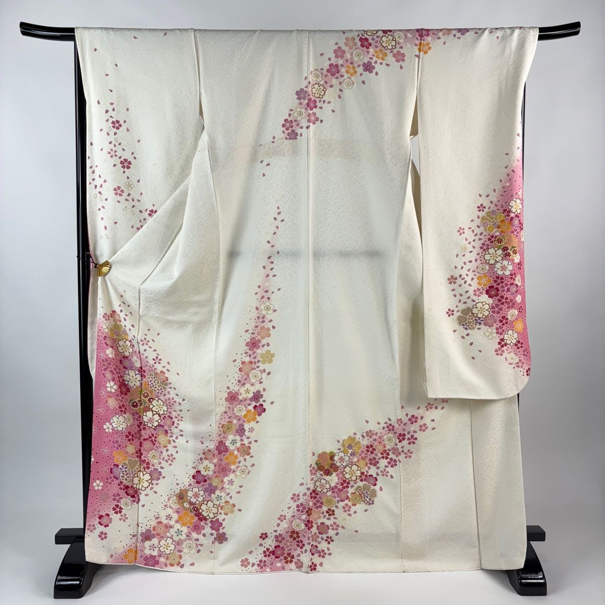振袖 身丈171 cm 裄丈68.5 L 袷 桜 花びら 金彩 金通し クリーム 正絹 秀品