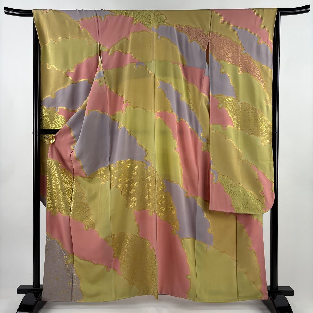 振袖 身丈163 cm 裄丈67.5 L 袷 雪輪 青海波 金彩 染分け 薄黄土色 正絹 秀品