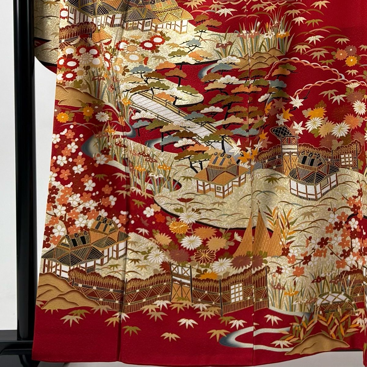 振袖 身丈162 cm 裄丈70.5 L 袷 松竹梅 家屋 金糸 金彩 赤 正絹 秀品