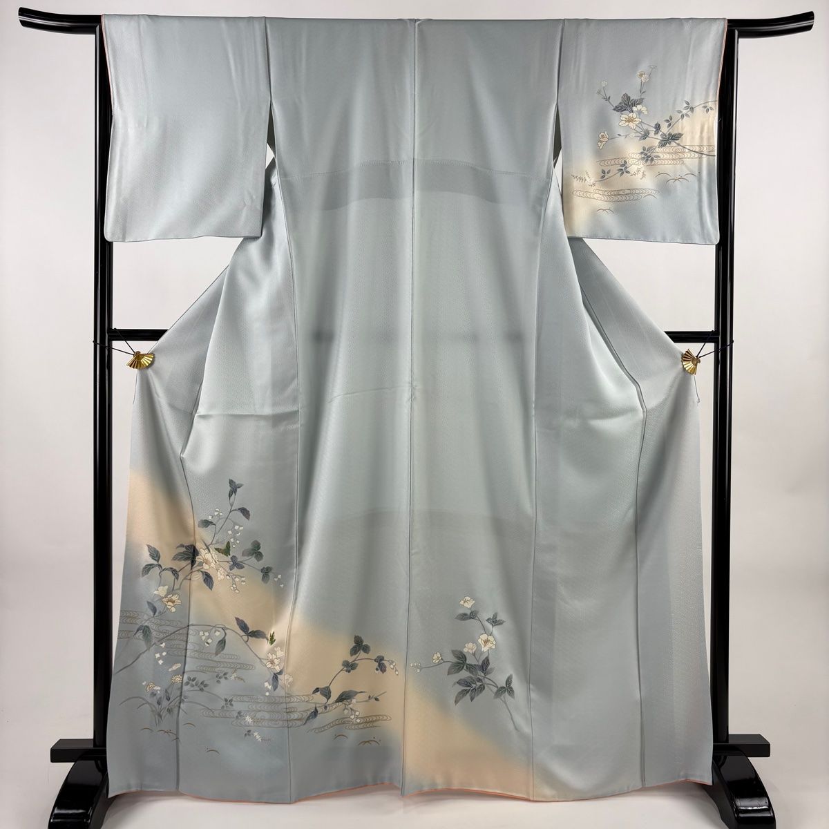 付下げ 身丈166.5cm 裄丈65cm M 袷 蝶 萩 刺繍 金彩 山吹茶色 正絹 秀