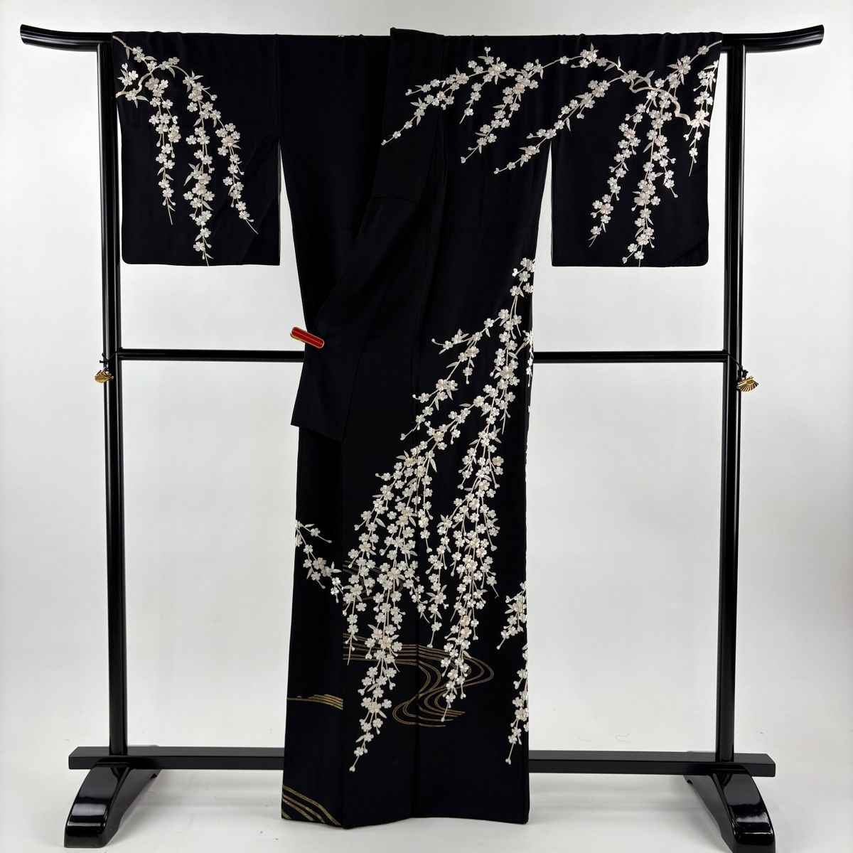 訪問着 身丈164cm 裄丈65cm M 袷 枝垂れ桜 流水 金糸 刺繍 黒 正絹