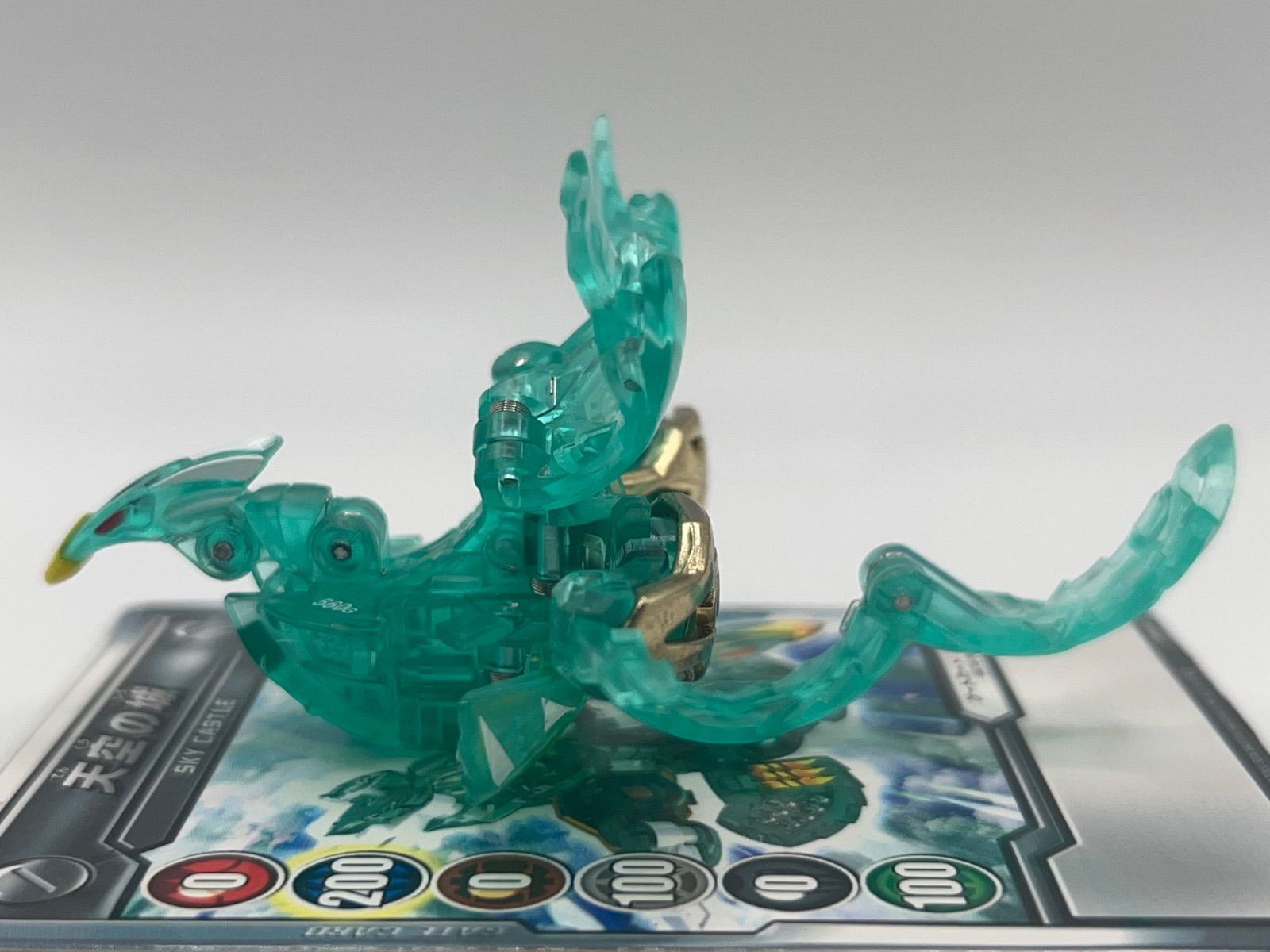 爆丸 セット 破ムニキス 聖アクアス 輝レオネス 翔ファルコ 帝シヴァク他 カード付き 爆丸 聖アクアスC 輝レオネスC 翔ファルコC 200G +380G