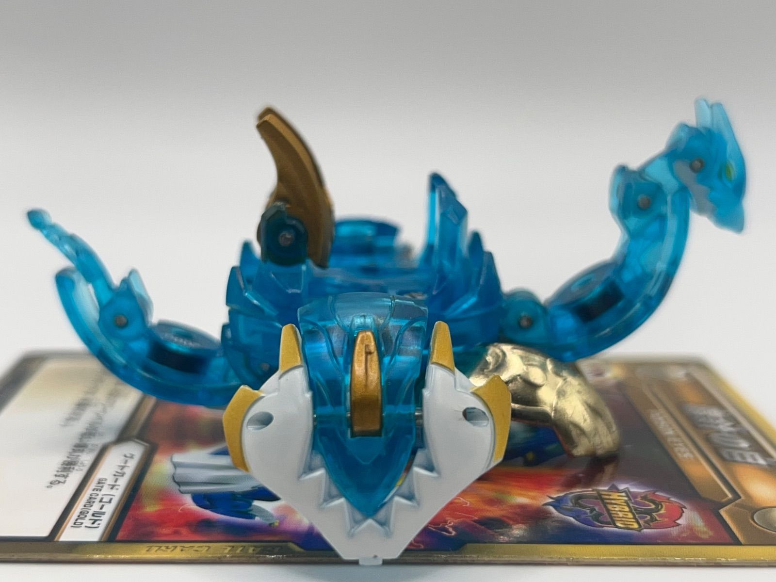 カード付き 爆丸 聖アクアスC 輝レオネスC 翔ファルコC 200G +380G