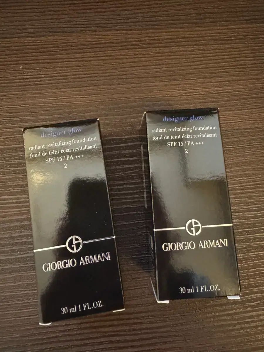 GIORGIO ARMANI ジョルジオ アルマーニ デザイナー グロー ファンデーション 2号