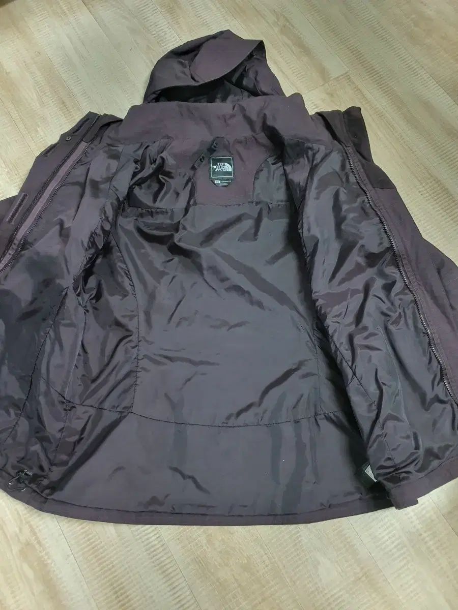 NORTH FACE