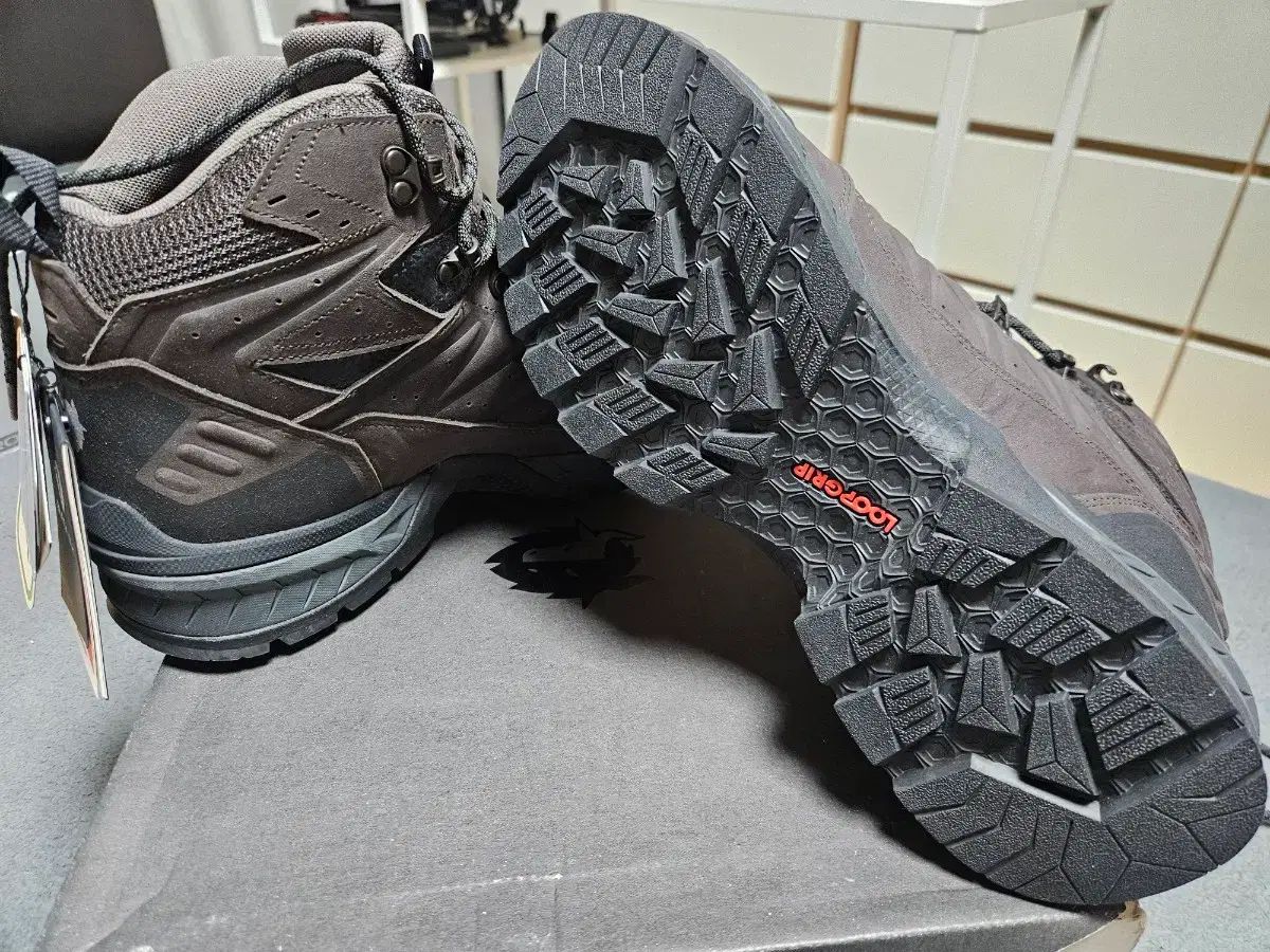 ブラックヤク ヤクロード III GTX 登山靴 280 チョコレート