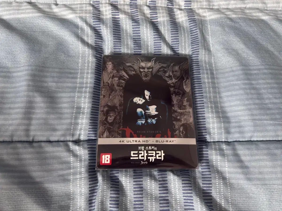 セール 大友克洋 第43回アングレーム国際漫画祭の公式ポスター 市場