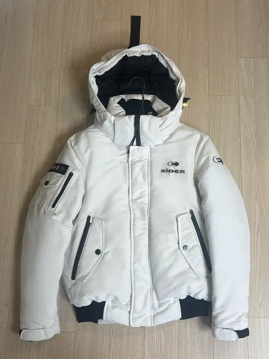 注文 EIDER ユニセックス ダウン