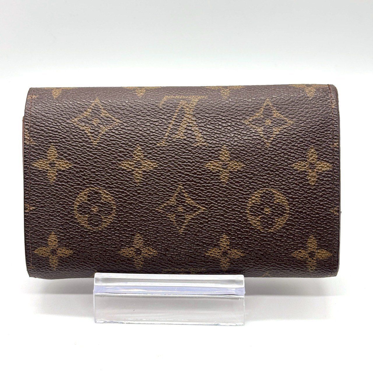 日常に寄り添う王道の美学】 LOUIS VUITTON ルイヴィトン 二つ折り財布