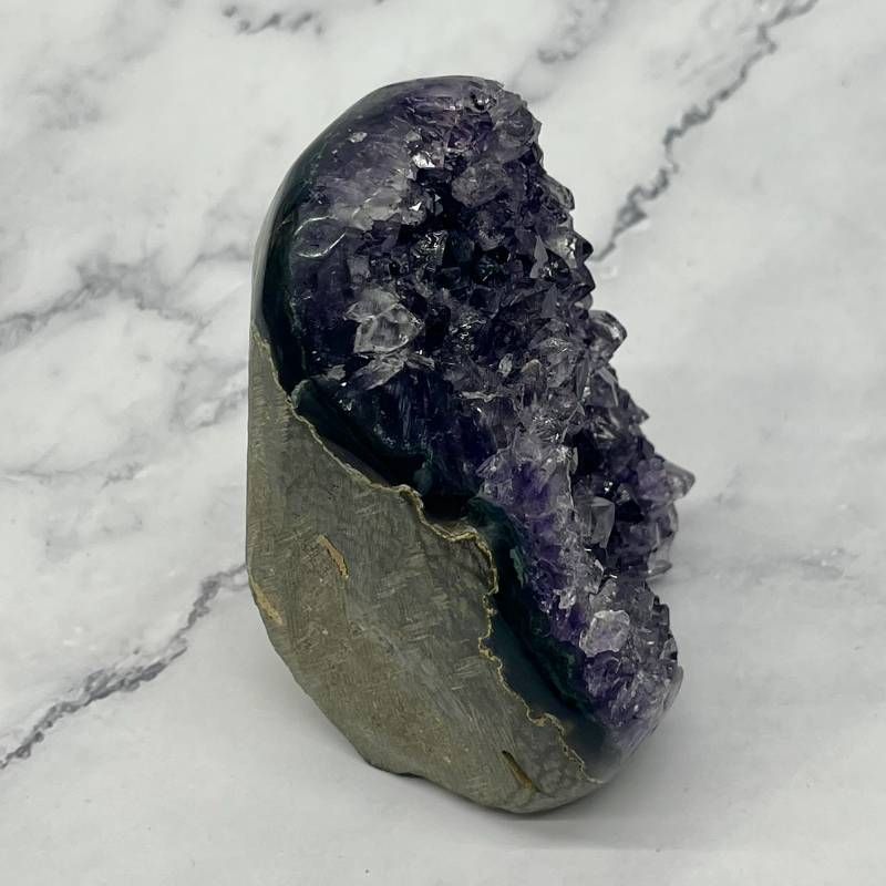 193：アメジストジオード 486g 高品質 深紫 結晶ぎっしり 原石 天然石