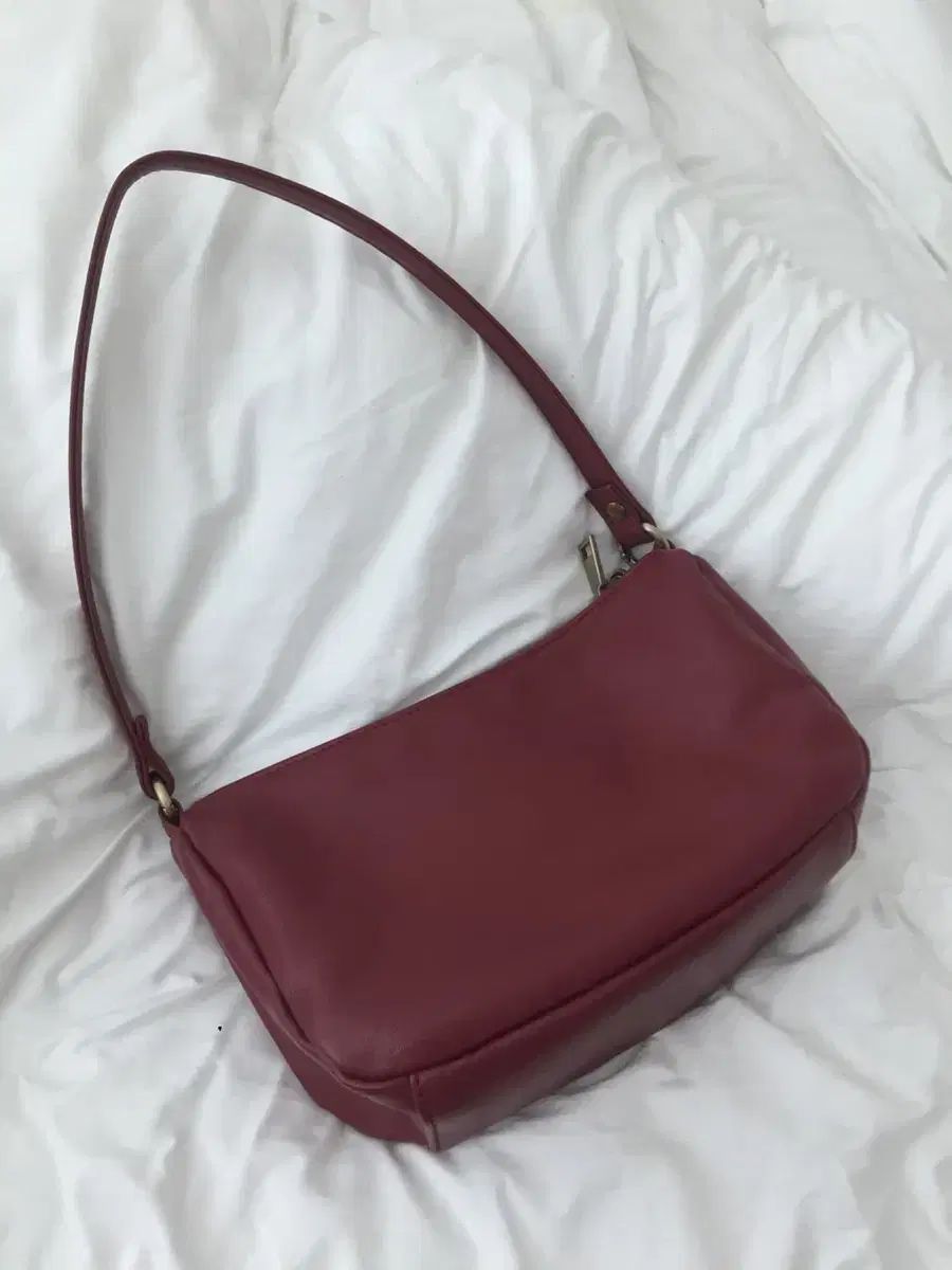 アズオン KITHバッグ レッド 廃盤