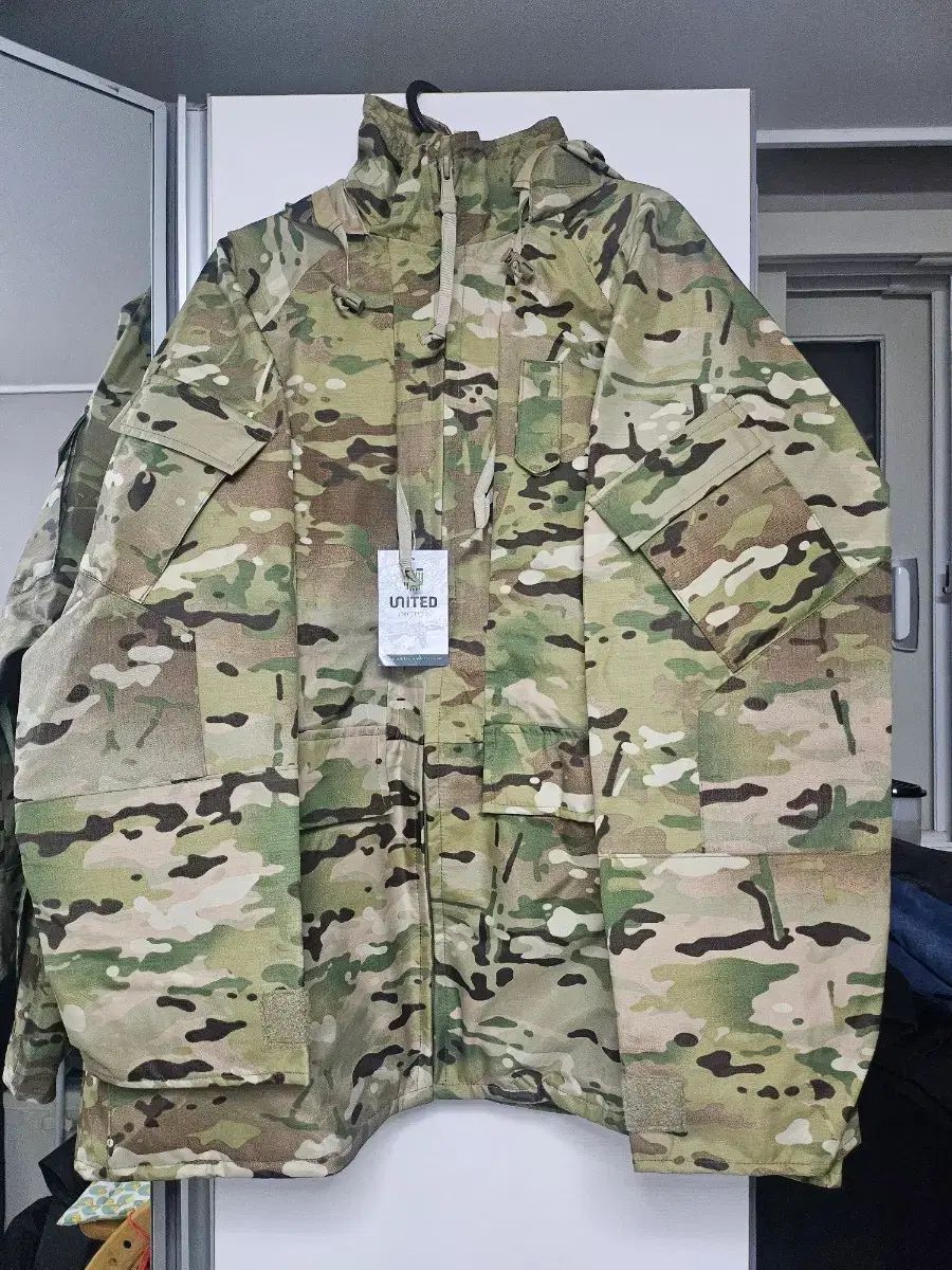 ミリタリー マルチカム OCP ゴアテックス ジャケット エックスラージ レギュラー 115