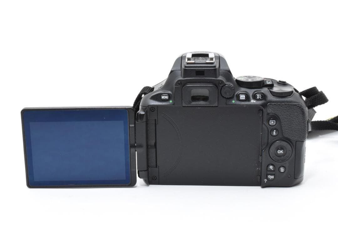 417 Nikon ニコン D5600 ダブルズームレンズキット デジタル 一眼レフ