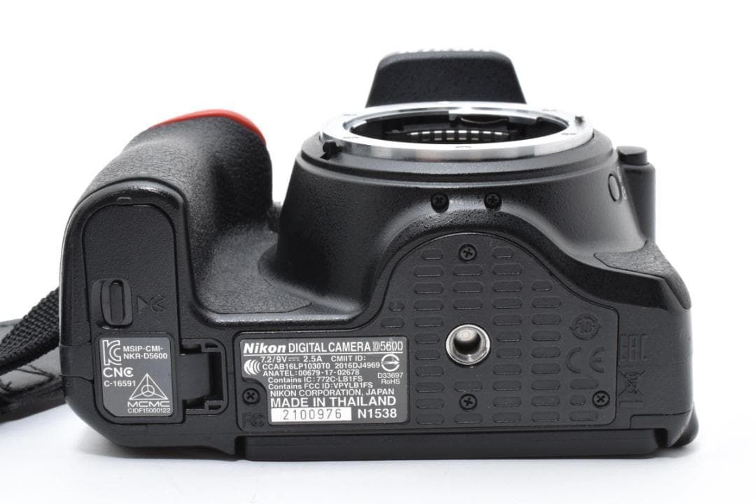 417 Nikon ニコン D5600 ダブルズームレンズキット デジタル 一眼レフ